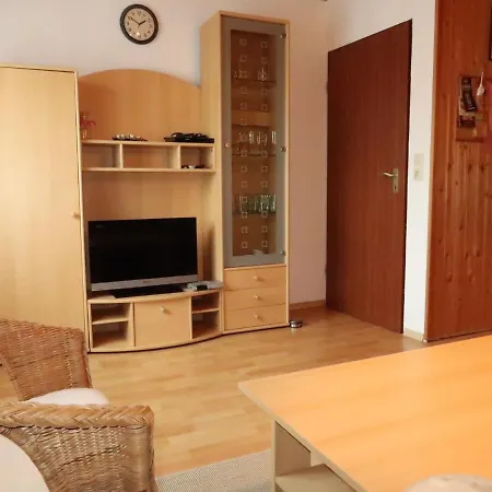 Hannemann-1 By Interhome Apartamento *